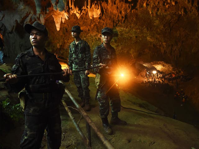 Search for missing Thai football team in cave