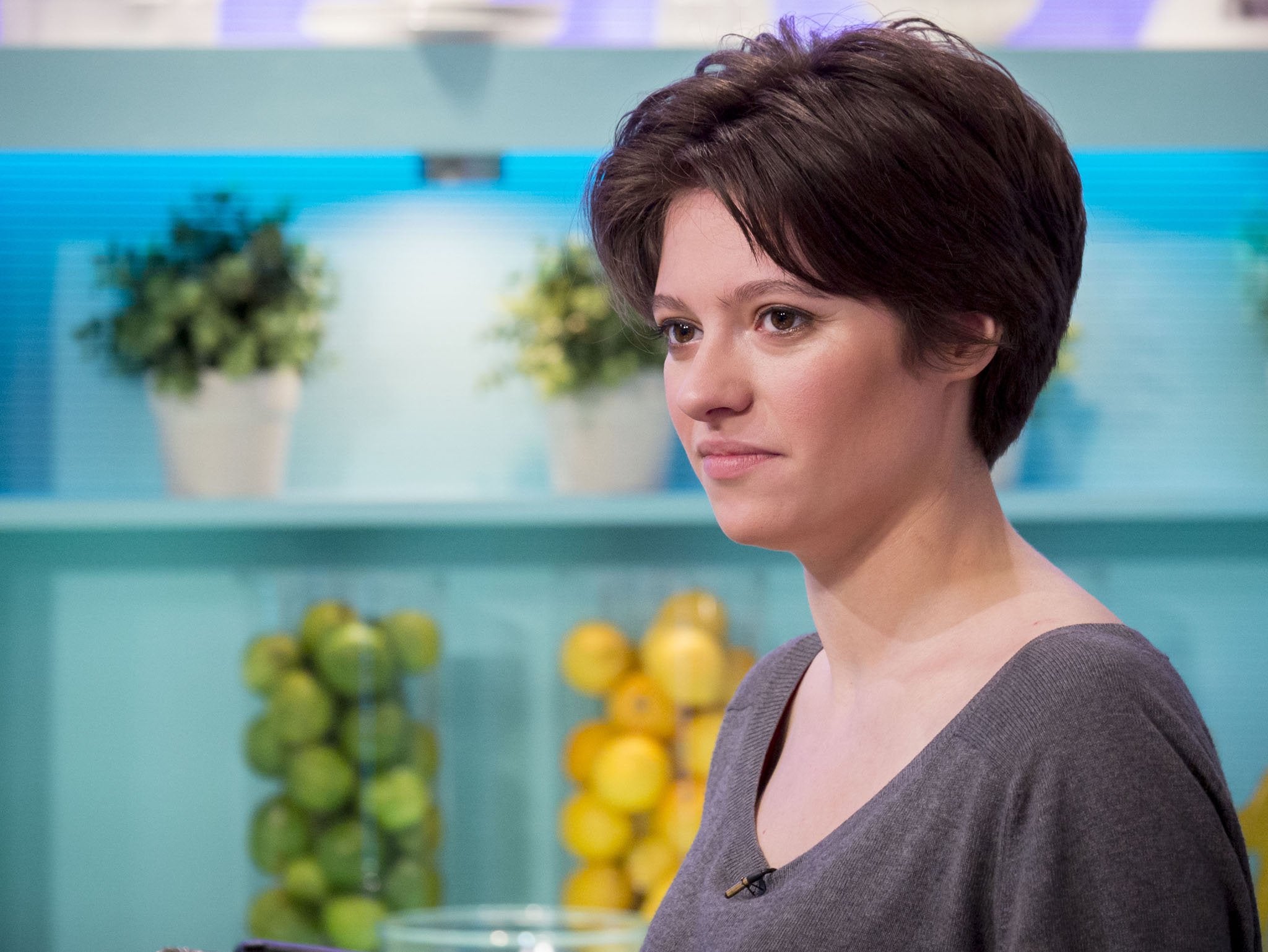 Related video: YouTube vlogger Alfie Deyes states 'I am not a Tory' following controversial £1 challenge video