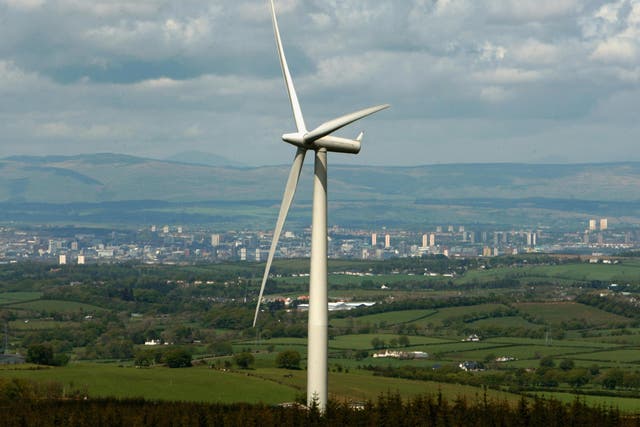 The Committee on Climate Change said the government's action towards onshore wind had driven its decline 