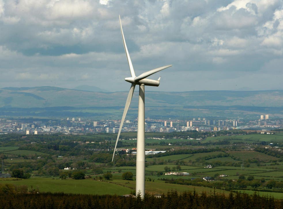 The Committee on Climate Change said the government's action towards onshore wind had driven its decline 