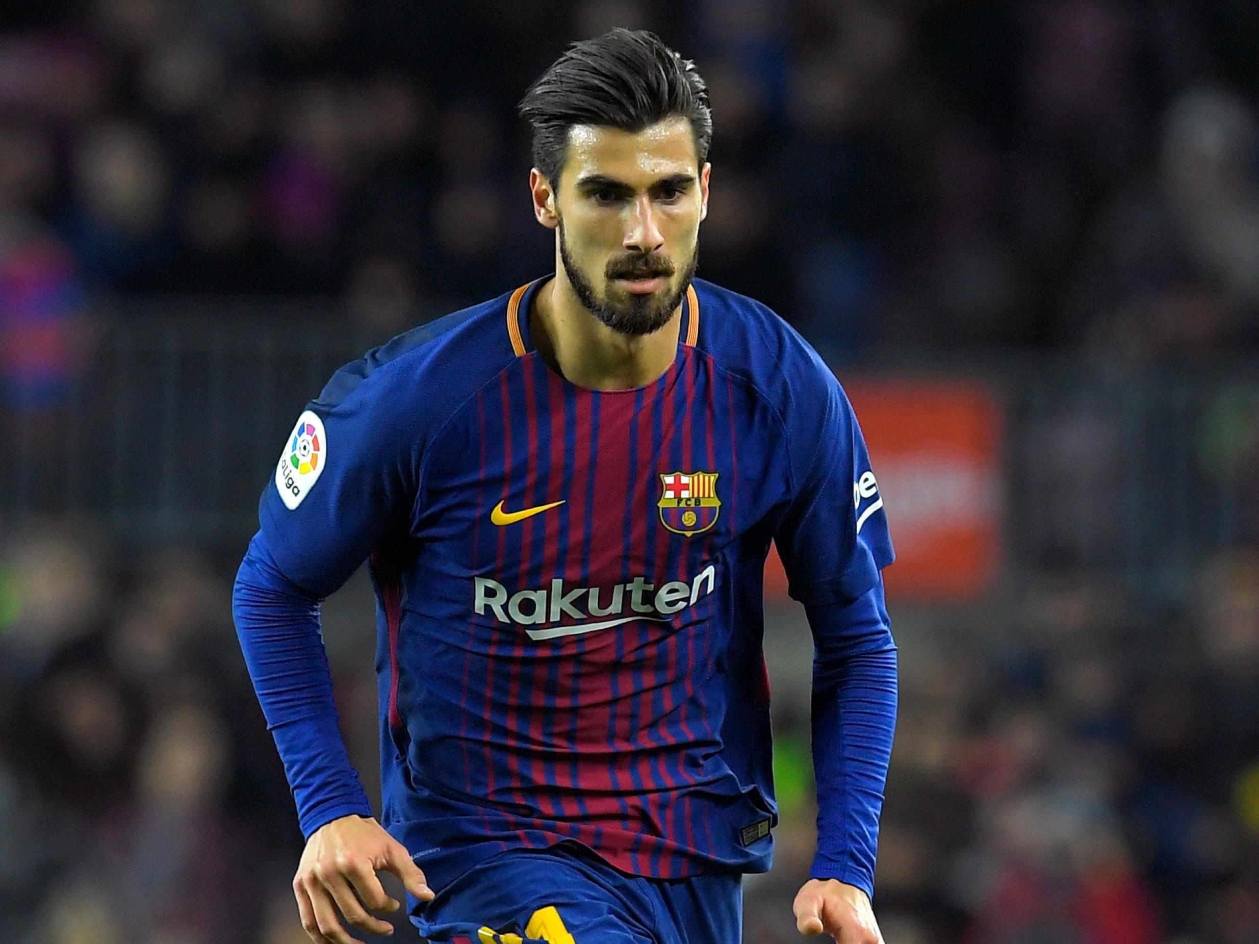 Barcelona's Portuguese midfielder Andre Gomes controls the ball