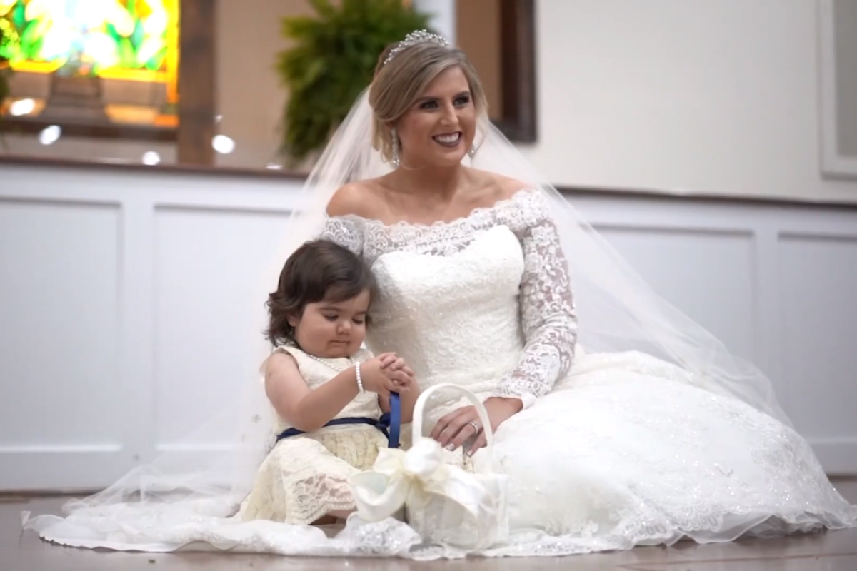 Three-year-old cancer survivor is flower girl at her bone marrow donor ...