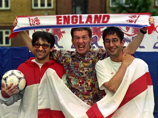 <p>Ian Broudie of The Lightening Seeds with comedians Frank Skinner and David Baddiel</p>