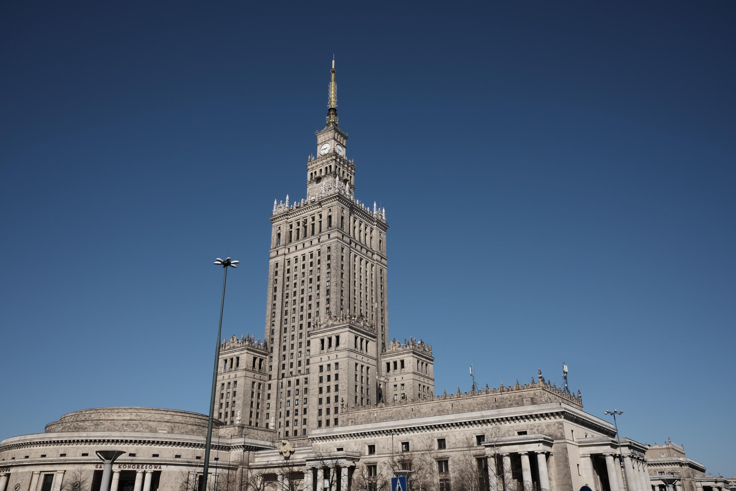 Take a lift to the top of the iconic Palace of Culture and Science (iStock)