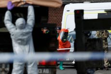 Novichok stays and people could be accidentally poisoned, say experts