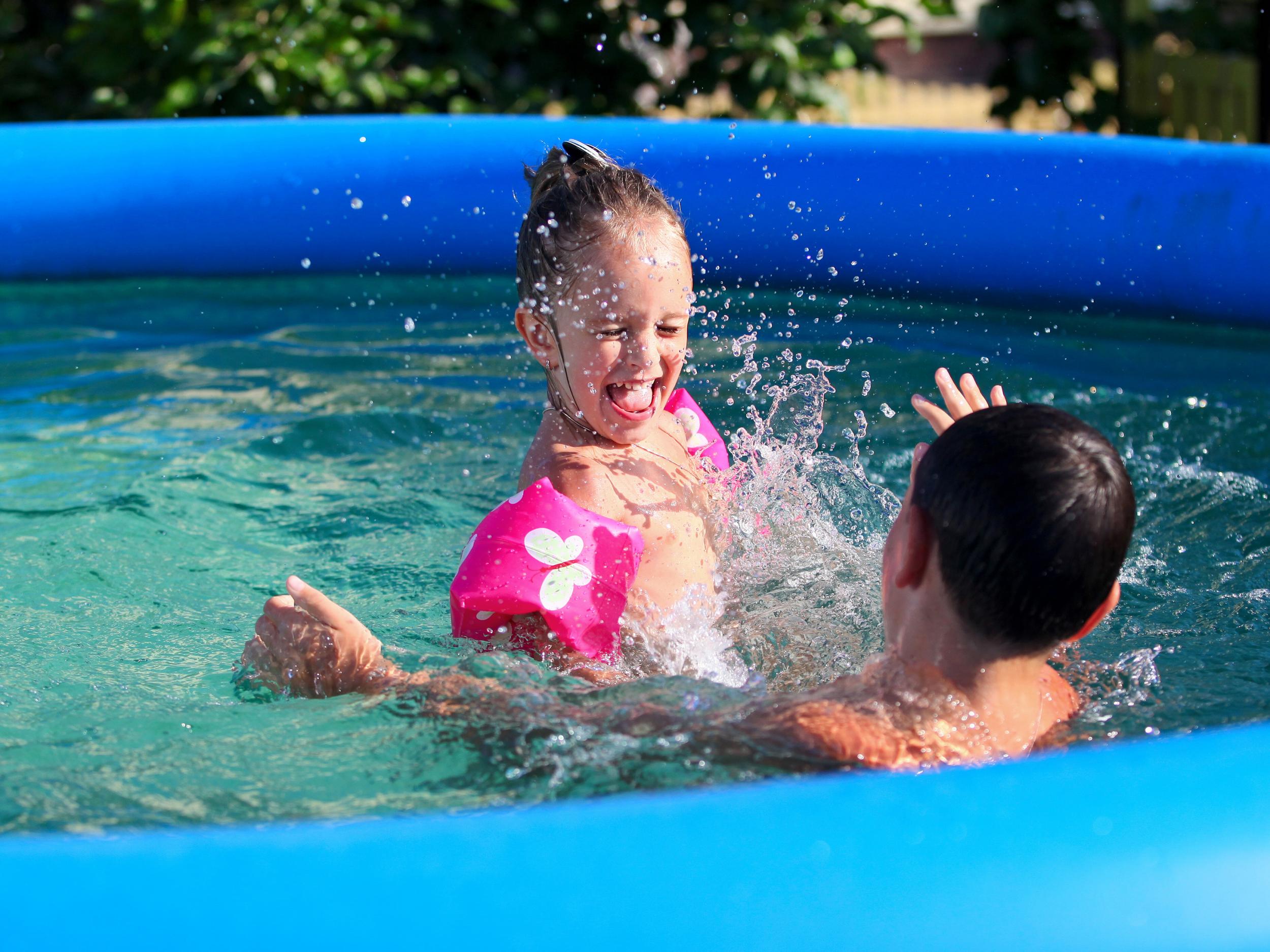 Paddling pools will put additional strain on the UK's water supply over the weekend, according to environment charity Hubbub
