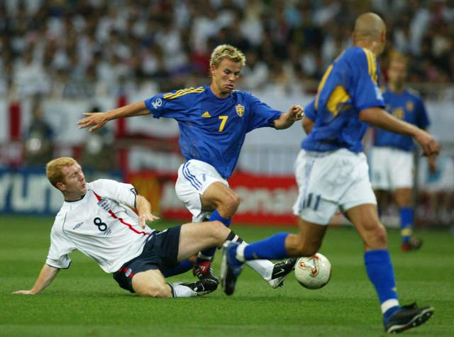 Niclas Alexandersson against England in 2002.