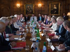 Business leaders back cabinet’s Brexit deal