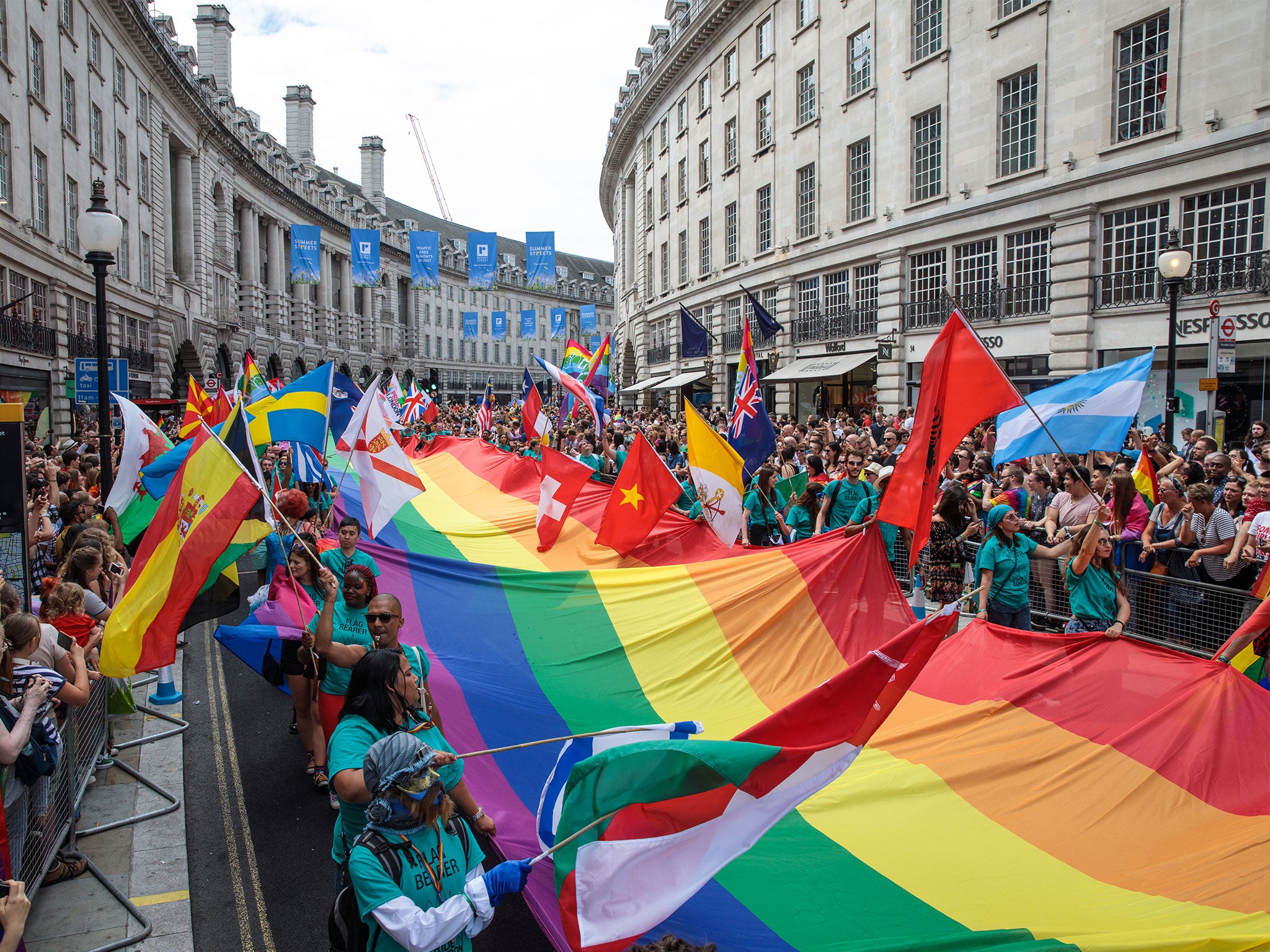 London Pride parade Hundreds of thousands descend on capital for