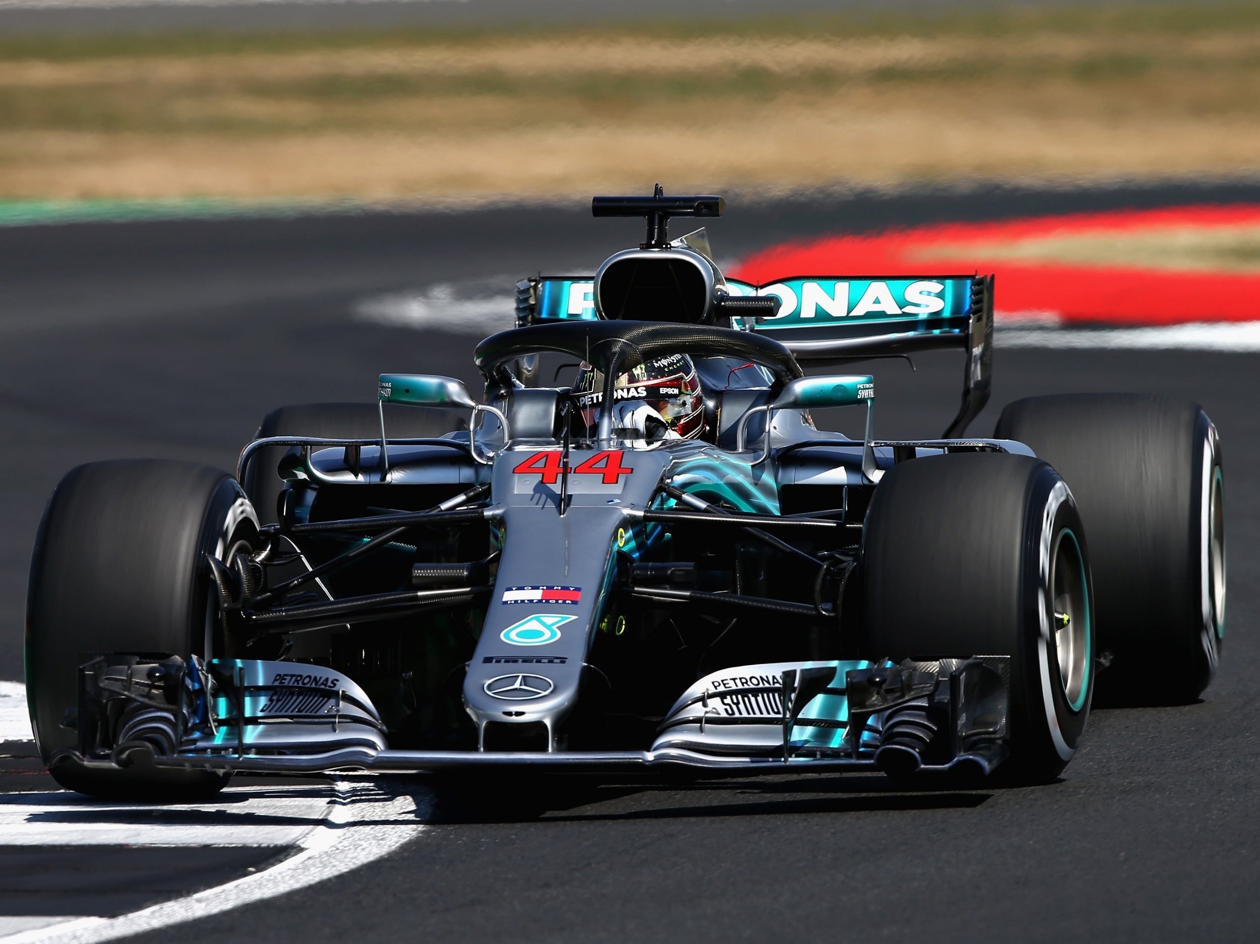 Hamilton lapped Silverstone faster than ever to snatch pole (Getty)