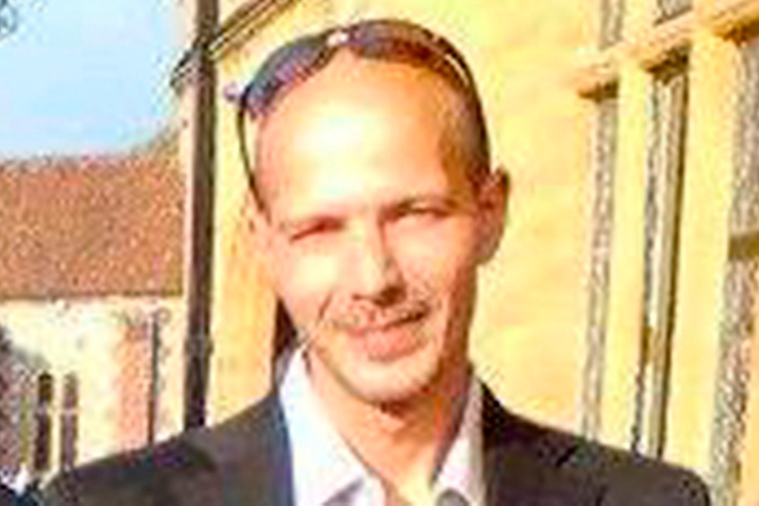 Amesbury novichok incident: Charlie Rowley released from hospital after nerve agent exposure