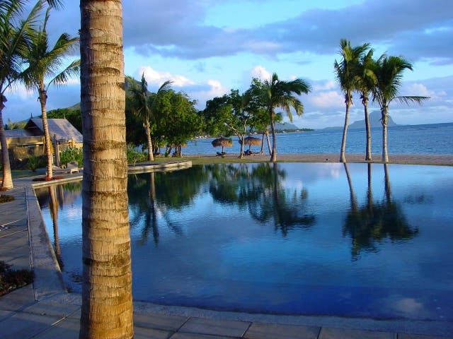 <p>Mauritius is welcoming double-jabbed travellers</p>