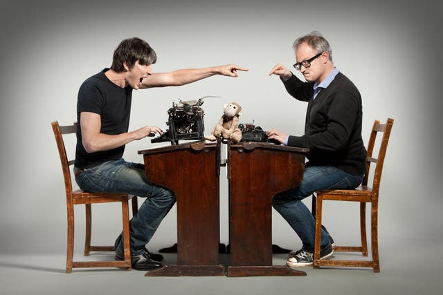 <p>Brian Cox and comedian Robin Ince</p>