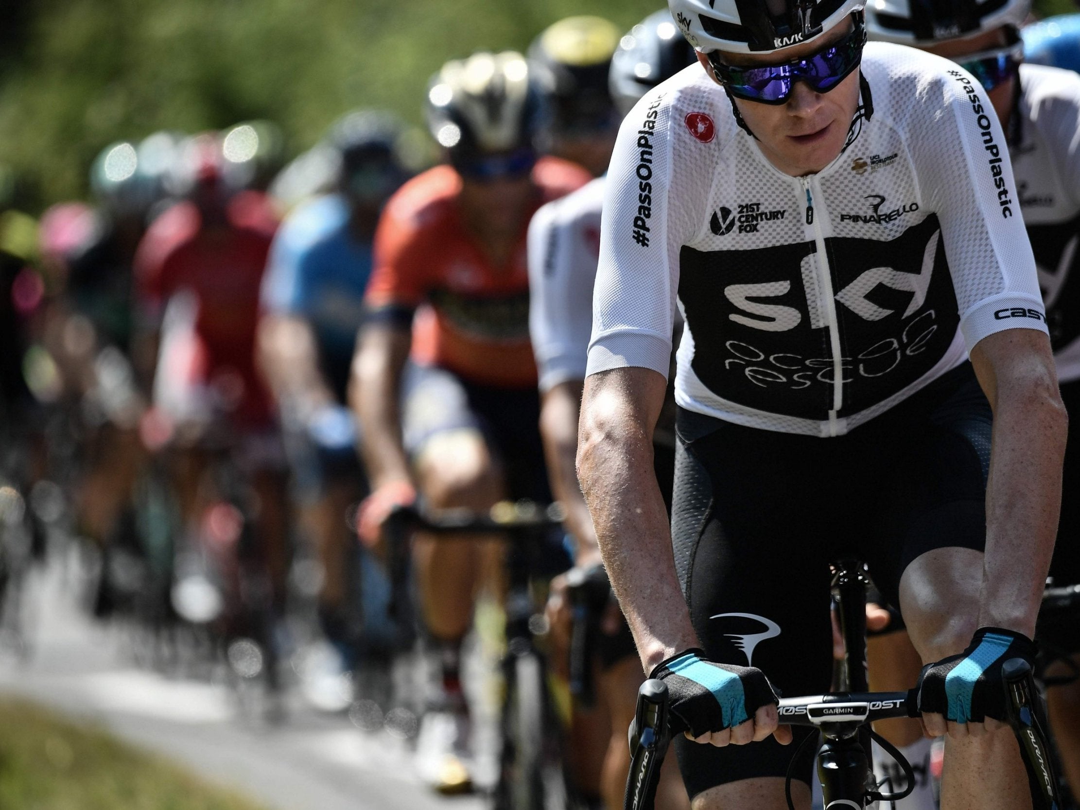 Chris Froome in the peloton