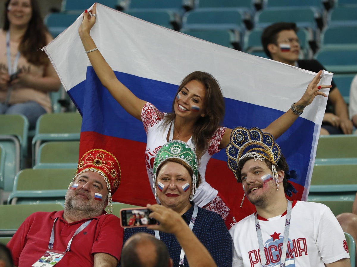 World Cup 2018: Russian women at sexist criticism over dating foreign fans The Independent The Independent