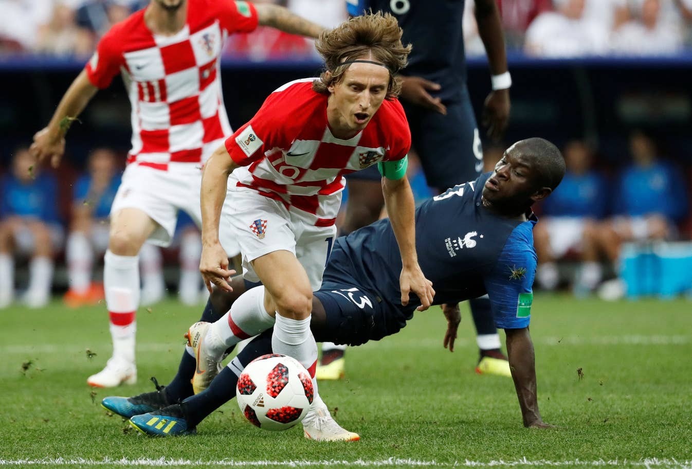 https://static.independent.co.uk/s3fs-public/thumbnails/image/2018/07/15/16/world-cup-final-11.jpg?width=1368&height=912&fit=bounds&format=pjpg&auto=webp&quality=70