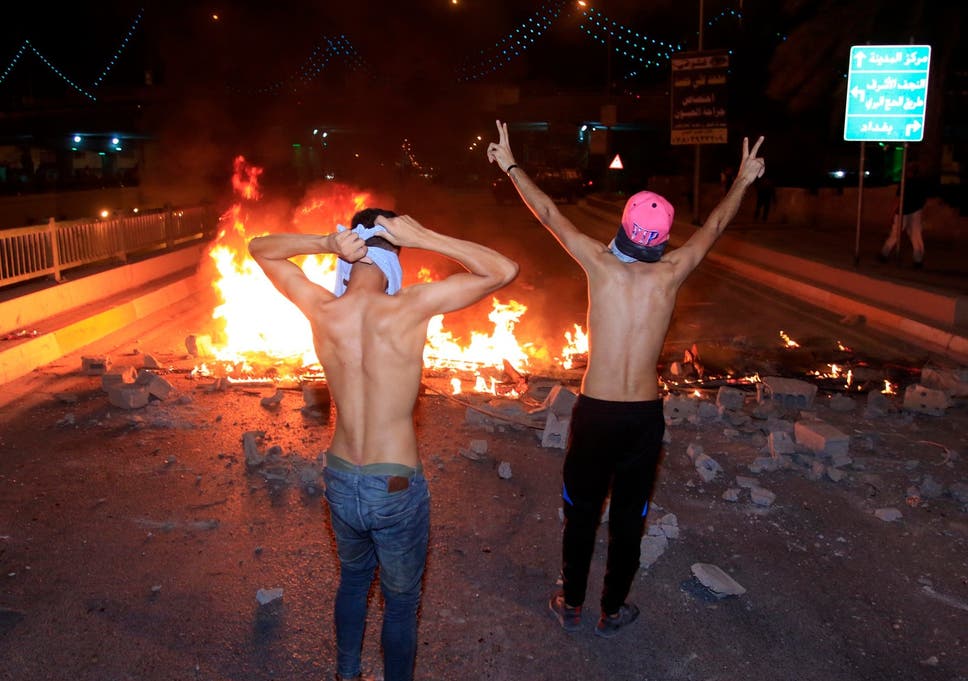 Iraq protests: Demonstrators blame ‘bad government, bad roads, bad weather, bad people’ Iraq-oil-protest