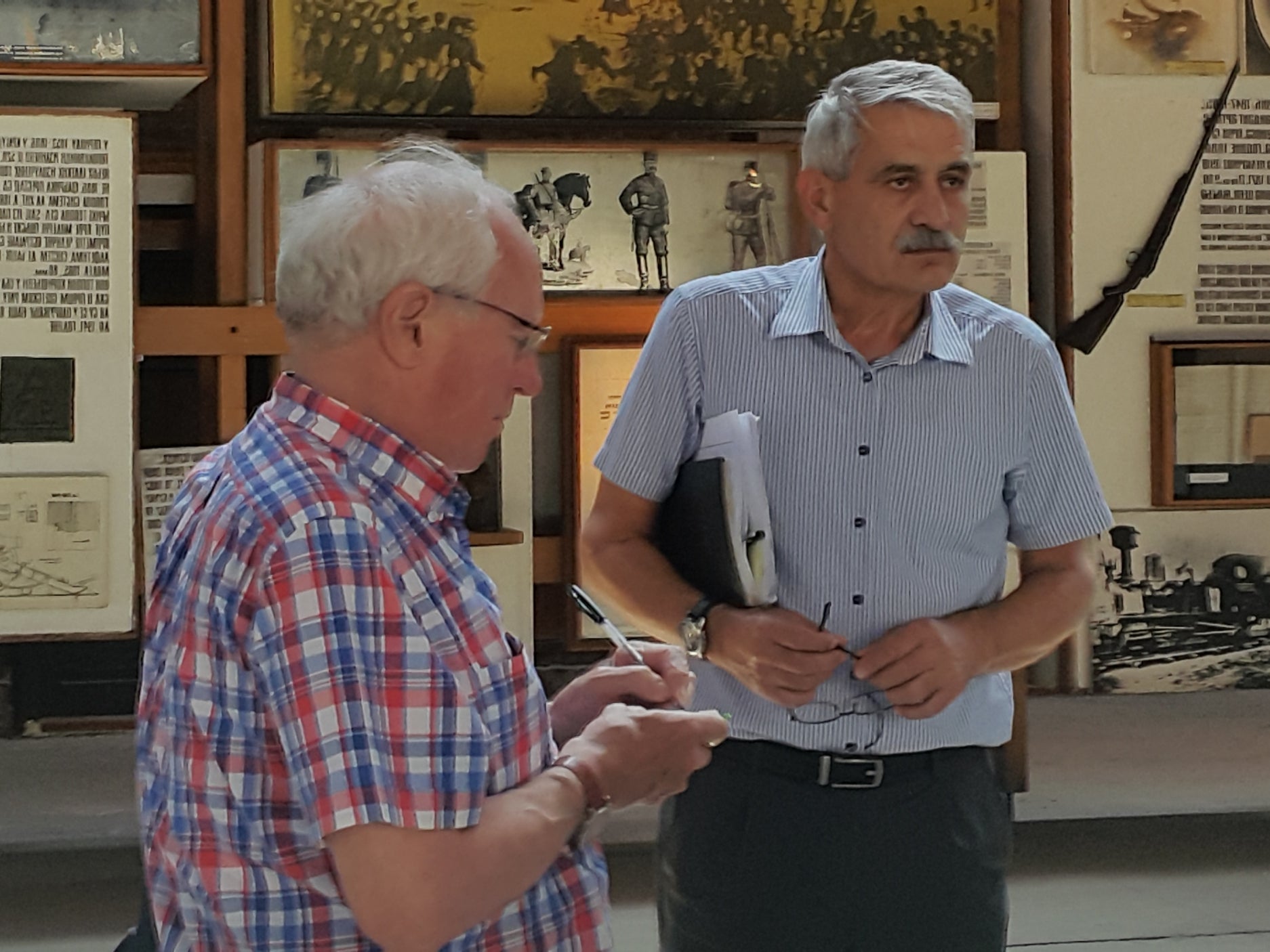 Serbian arms manager Milojko Brzakovic with Robert Fisk inside his factory’s weapons museum