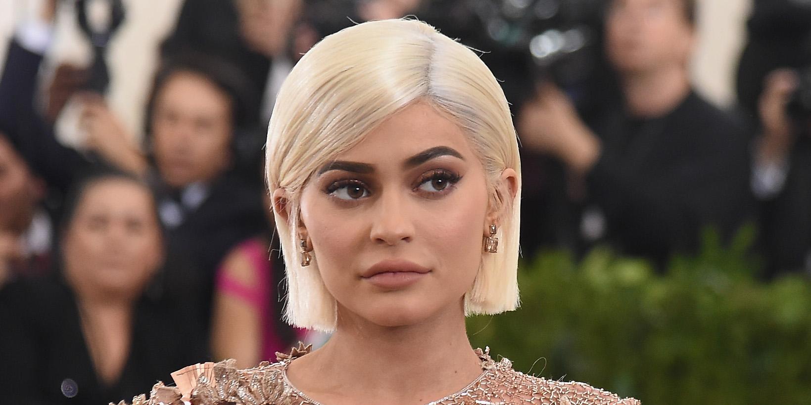 kylie jenner billionaire crowd fund