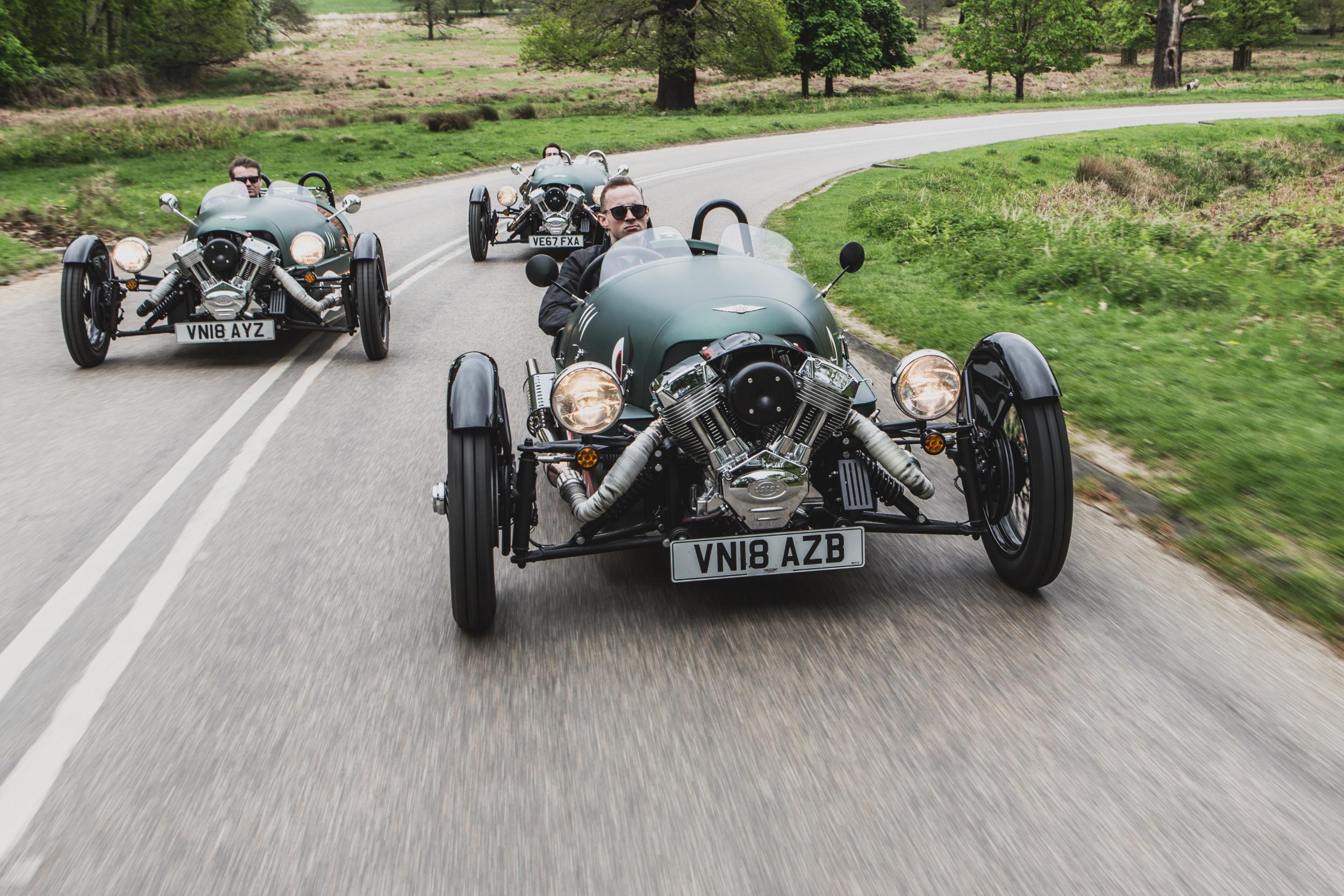 Hill start: take the opportunity to compete from the passenger seat