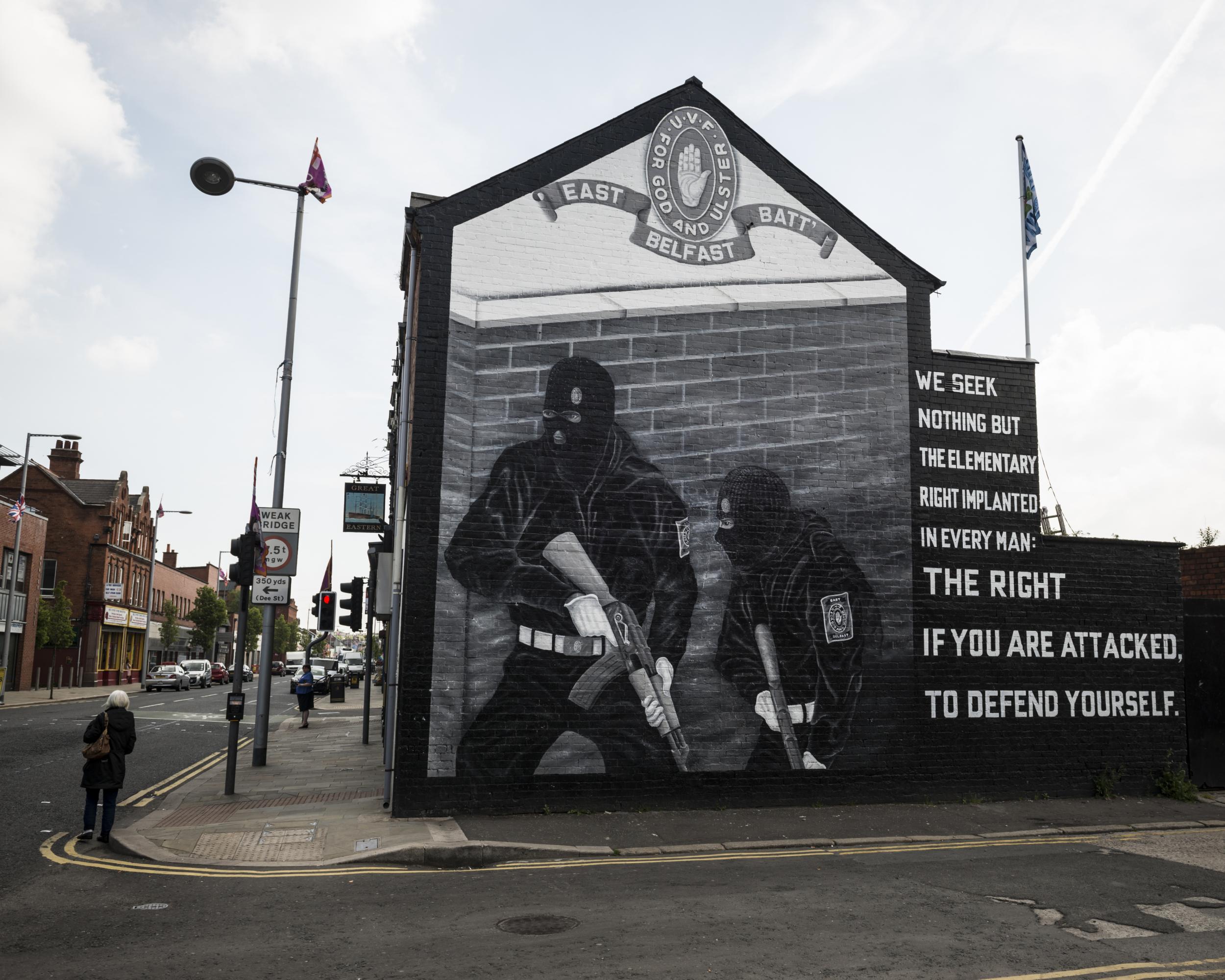 A political mural on the streets of Belfast (istock)