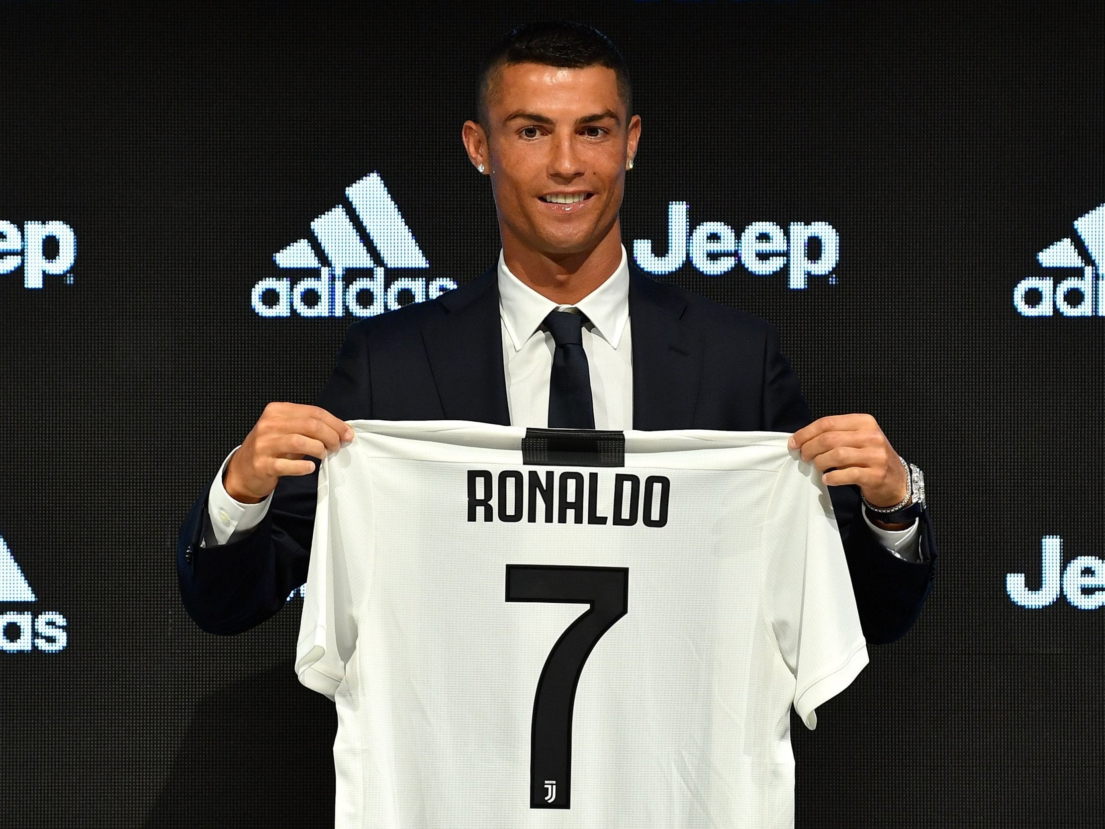 juventus ronaldo jersey sales