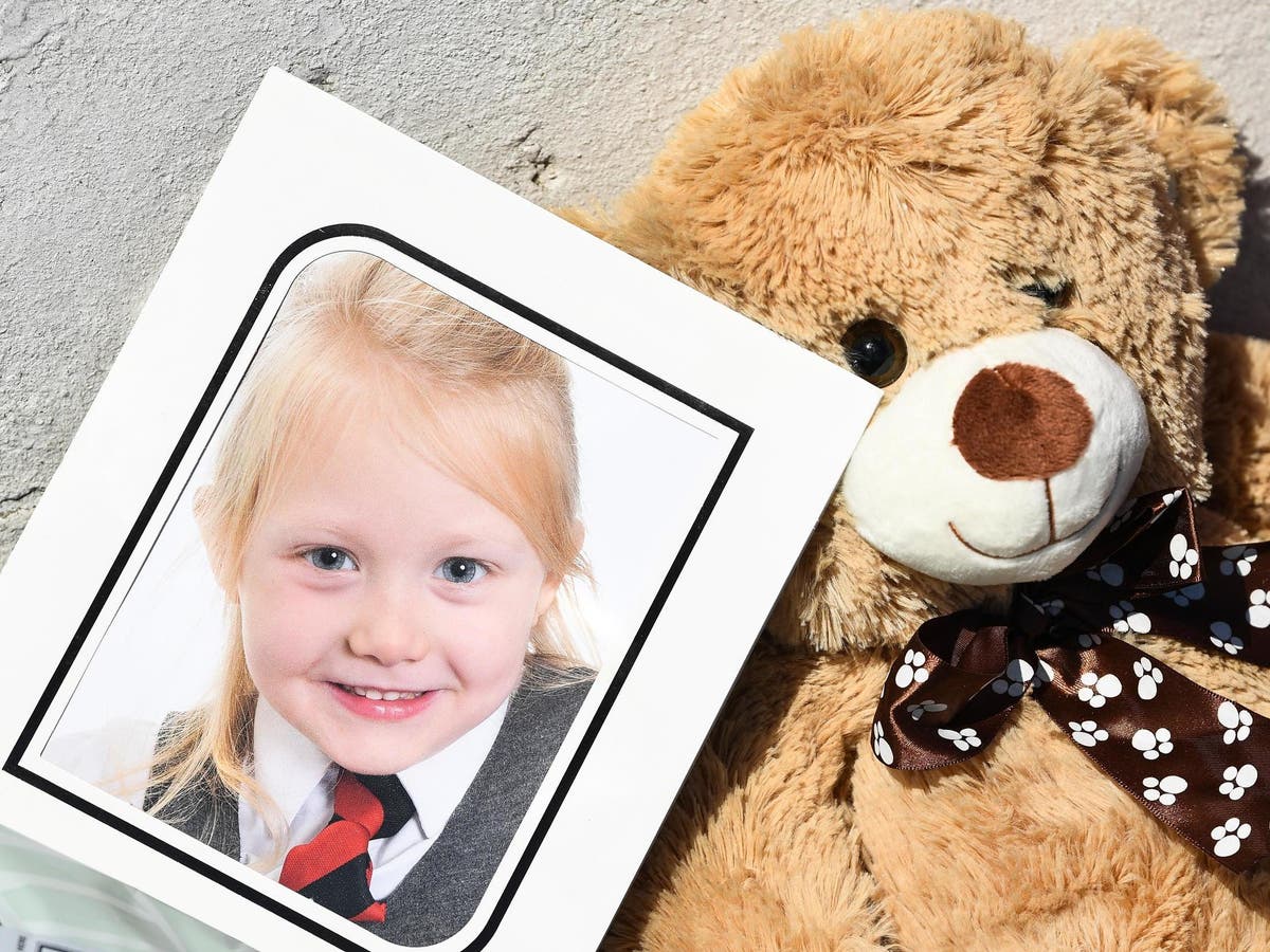 Alesha MacPhail: Six-year-old girl suffered 117 'catastrophic' injuries, murder trial told