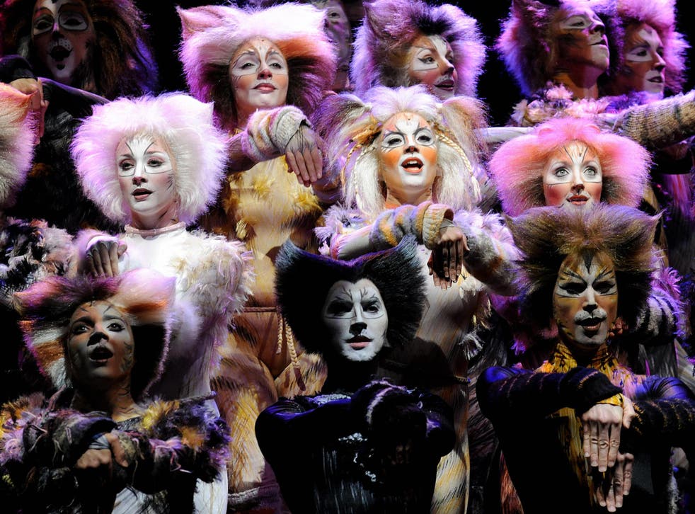 Cats being performed in Hong Kong