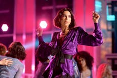 Dua Lipa condemns United Airlines on response to sister’s nut allergy