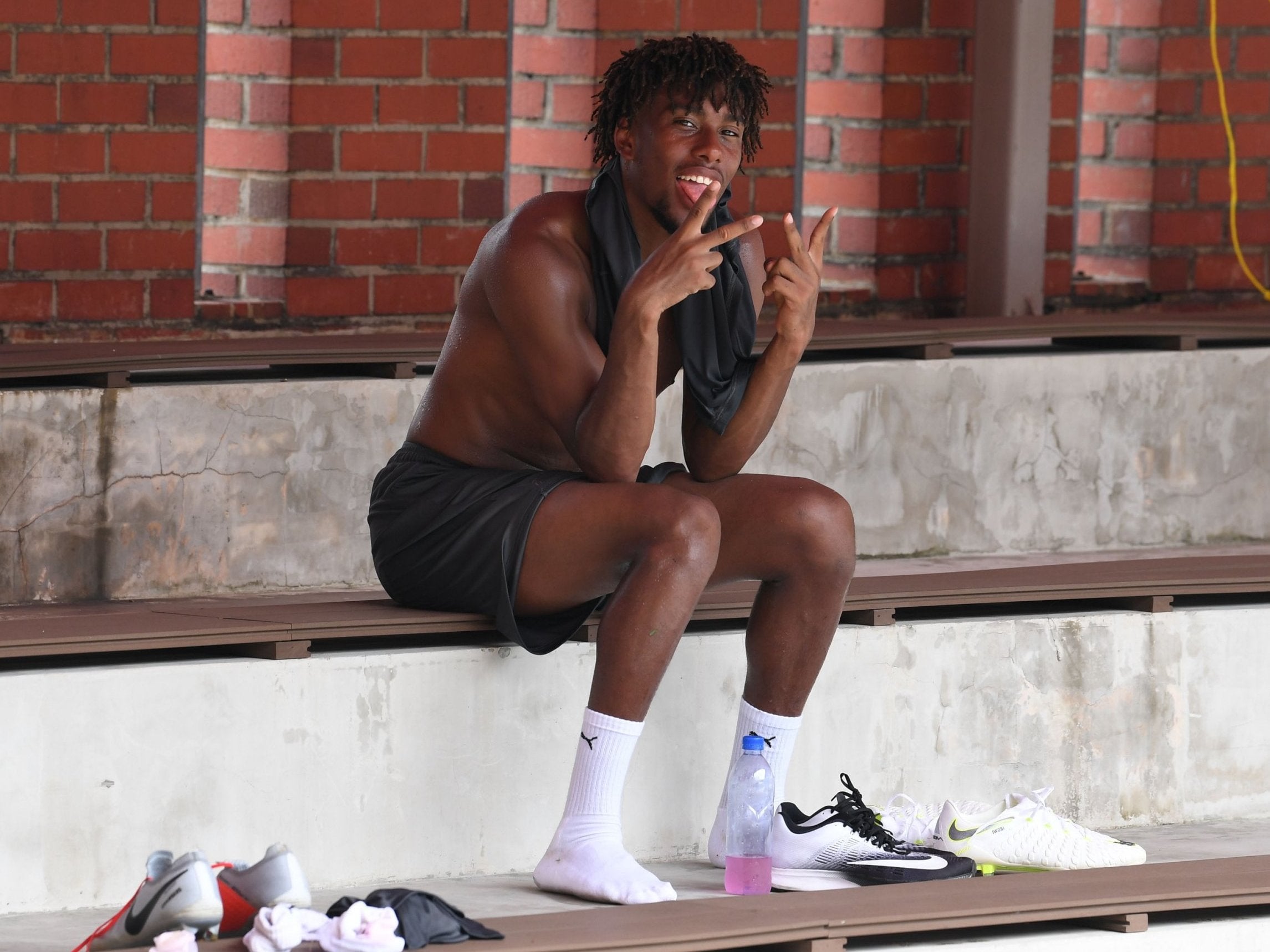 Iwobi is set for a new deal at Arsenal