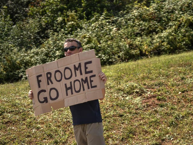 A fan makes his feelings towards Chris Froome clear