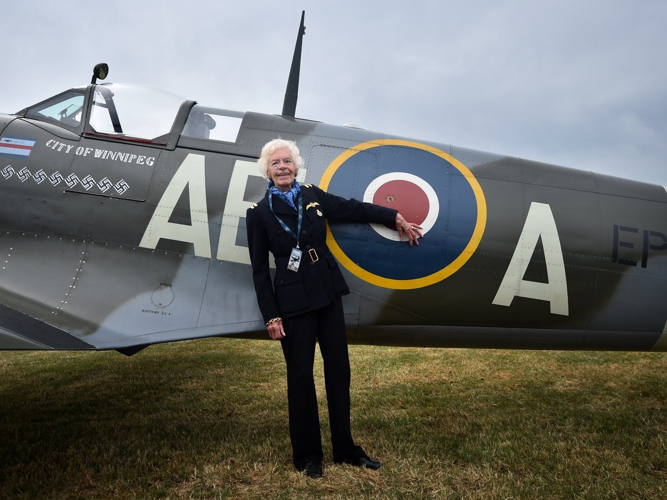 'Occasionally I would take a spitfire up and go and play with the clouds'