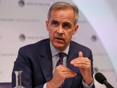 Mark Carney willing to stay on as BoE governor to help 'smooth' Brexit