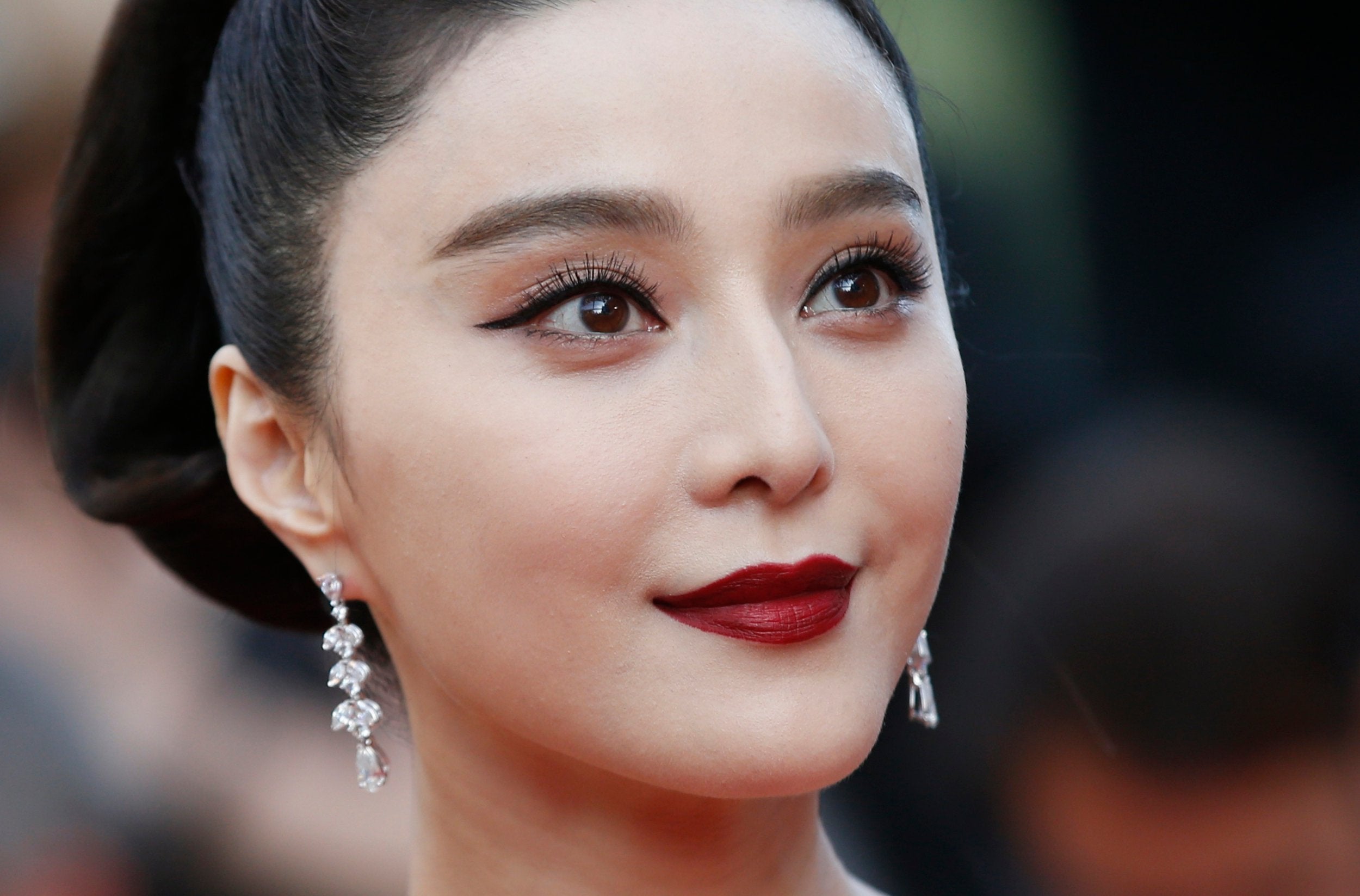 Fan Bingbing 'missing': Silence from Chinese actress concerns fans | The Independent | Independent