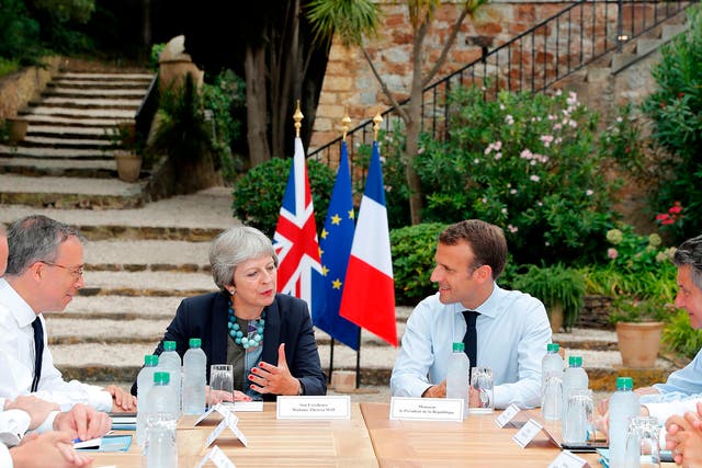 Government ministers have attempted to convince their French counterparts to back the UK's Brexit proposals as they seek to avoid a no-deal outcome