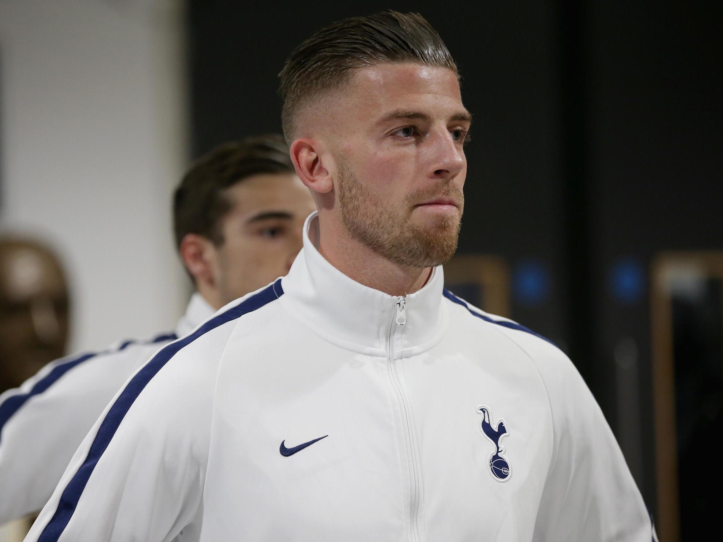 Alderweireld could still move to Manchester United