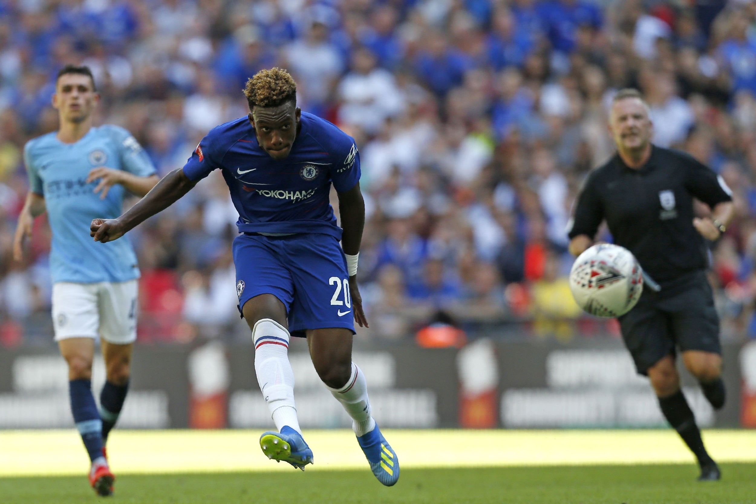 Callum Hudson-Odoi strikes at goal