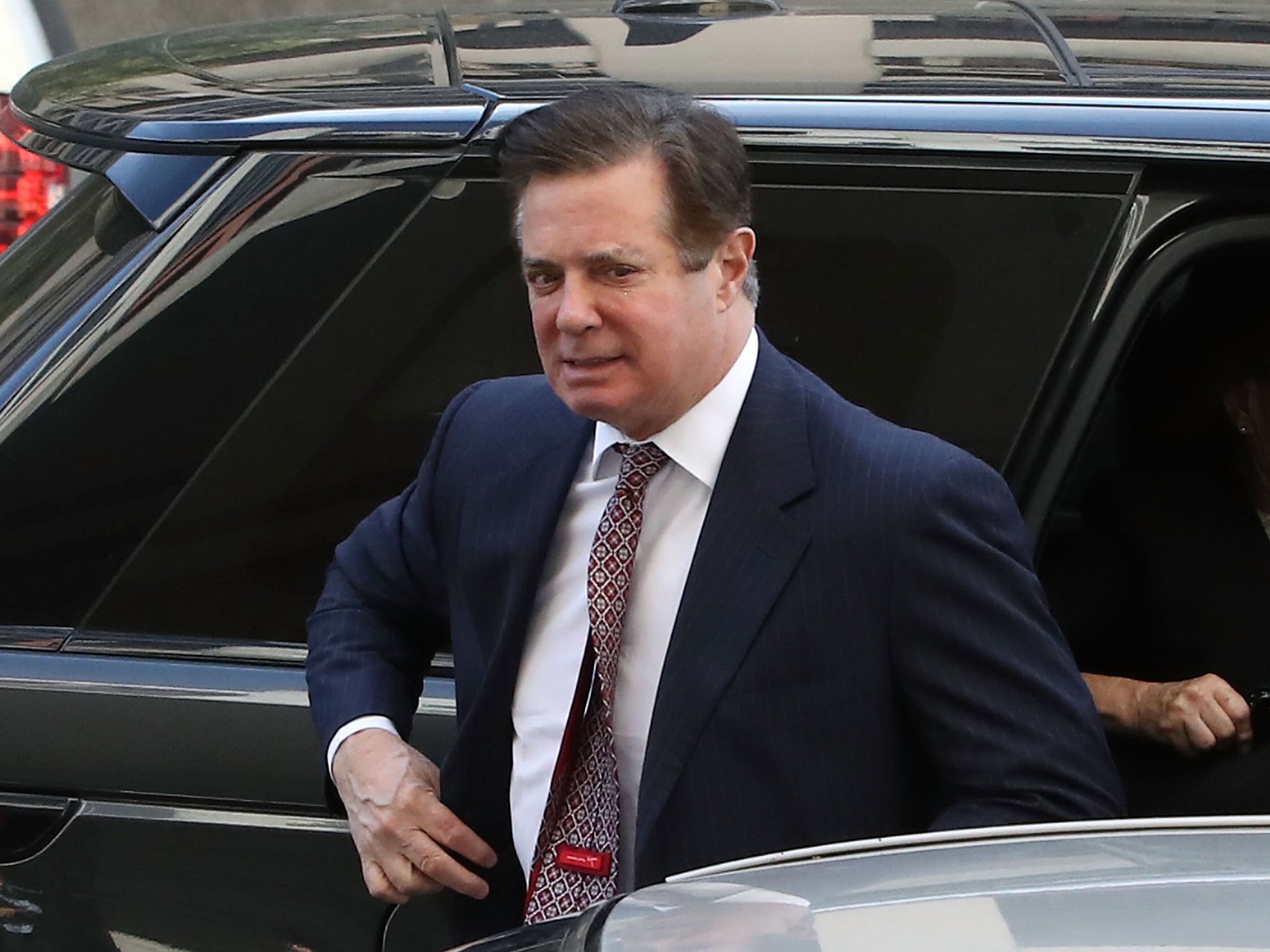 Manafort trial - live updates: Robert Mueller&apos;s team ask Rick Gates discussion to be kept secret to protect Russia investigation