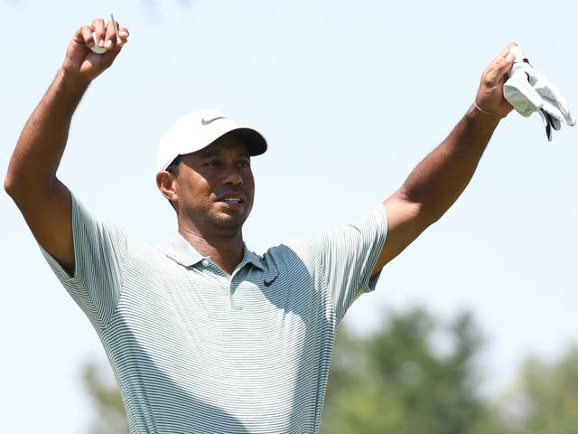 Tiger Woods mounted a charge on Saturday to move into contention at the PGA Championship