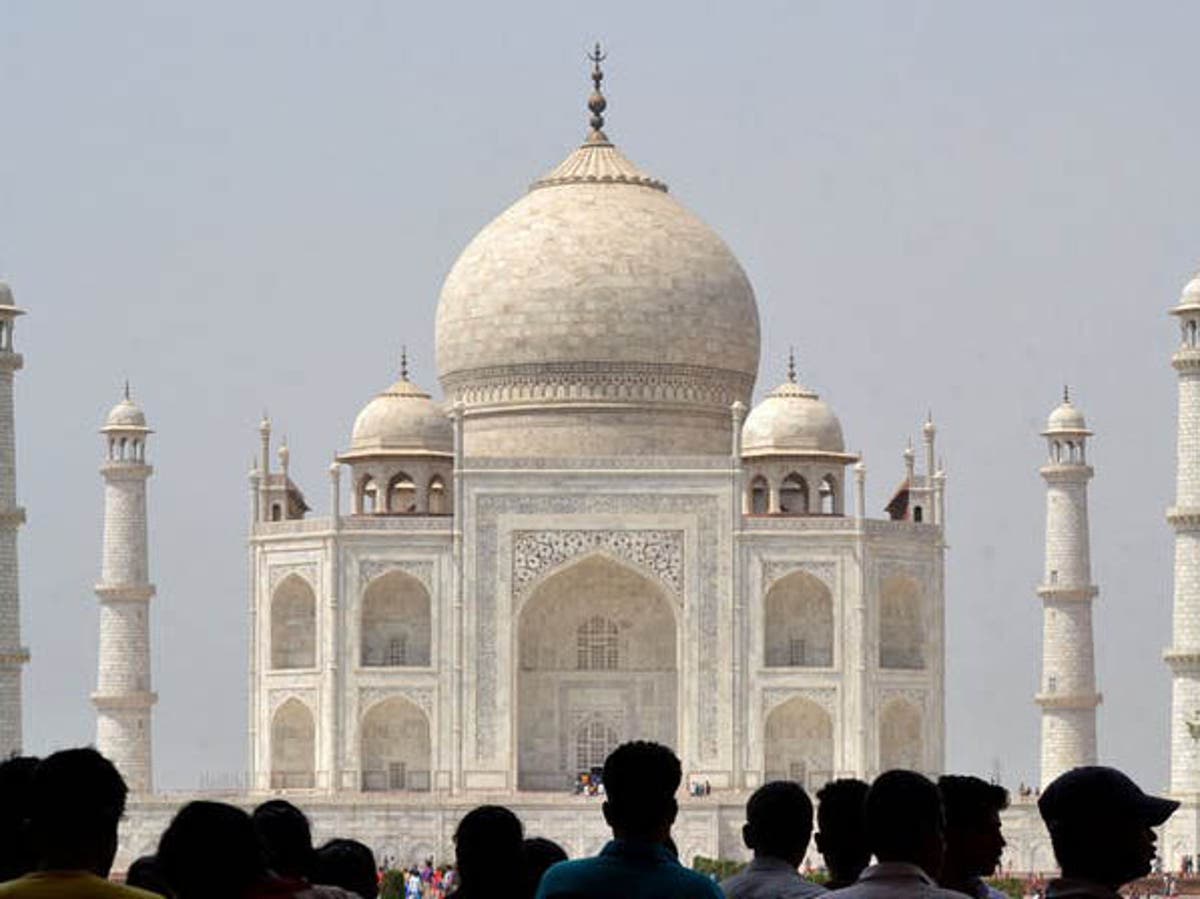 The Taj Mahal Is Turning Yellow And Time S Ticking To Restore It The Independent The Independent
