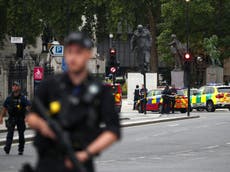 Live- Met Police investigating terror incident outside UK parliament
