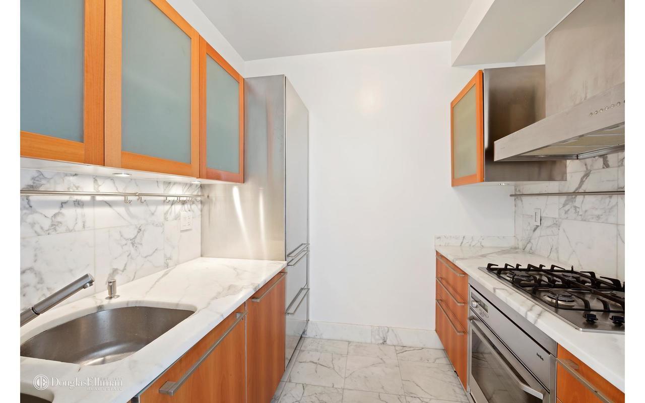 The apartment is listed for $14,000 a monthm (Douglas Elliman / Streeteasy)