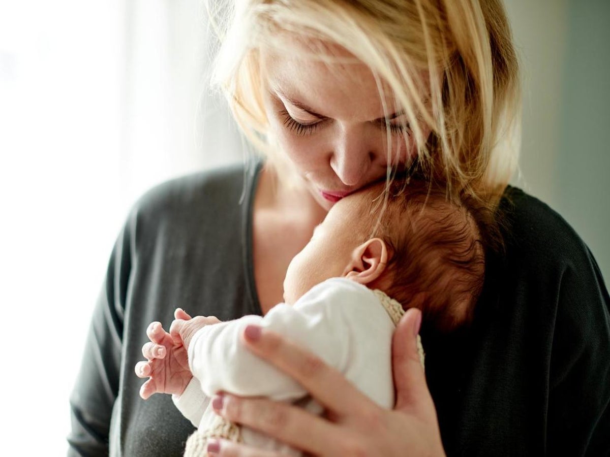 New mom's honest photo in postpartum mesh undies goes viral
