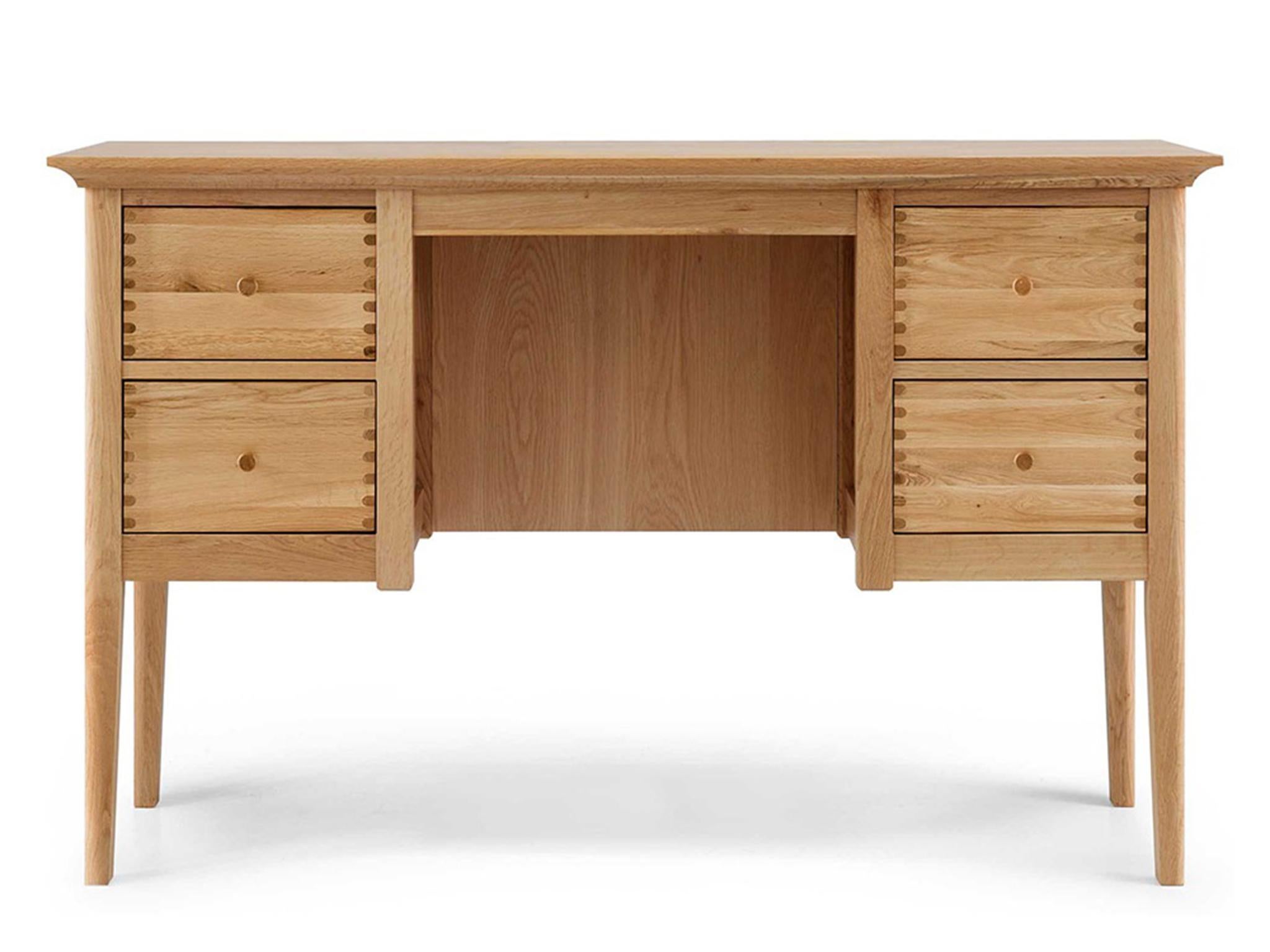 10 Best Dressing Tables The Independent The Made To Order Spirit Table By British Brand Willis Gambier Is A Modest But Elegant Piece It S In Mix Of Solid Chinese Oak And Veneers