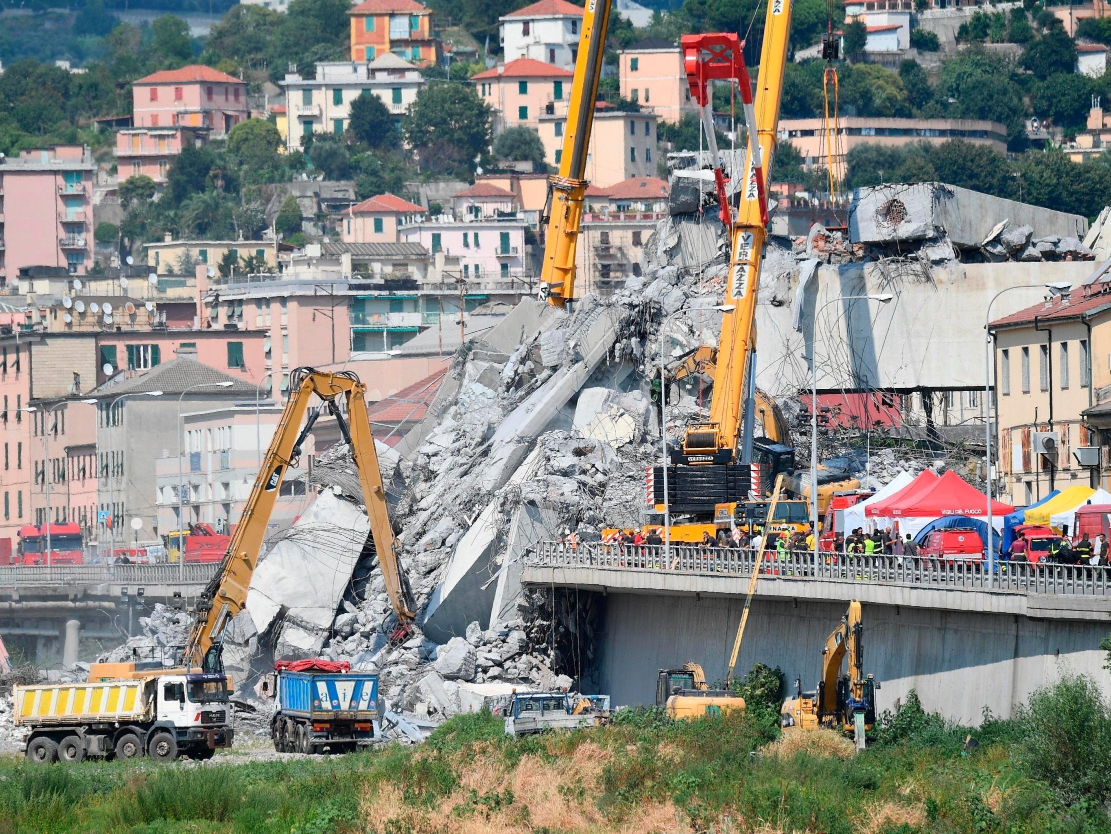 Brussels has rejected suggestions by Italy's interior minister, Matteo Salvini, that EU spending rules were linked to the Genoa bridge collapse