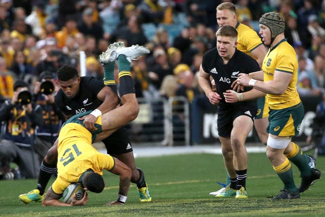 Australia's Israel Folau is dumped by New Zealand's Waisake Naholo