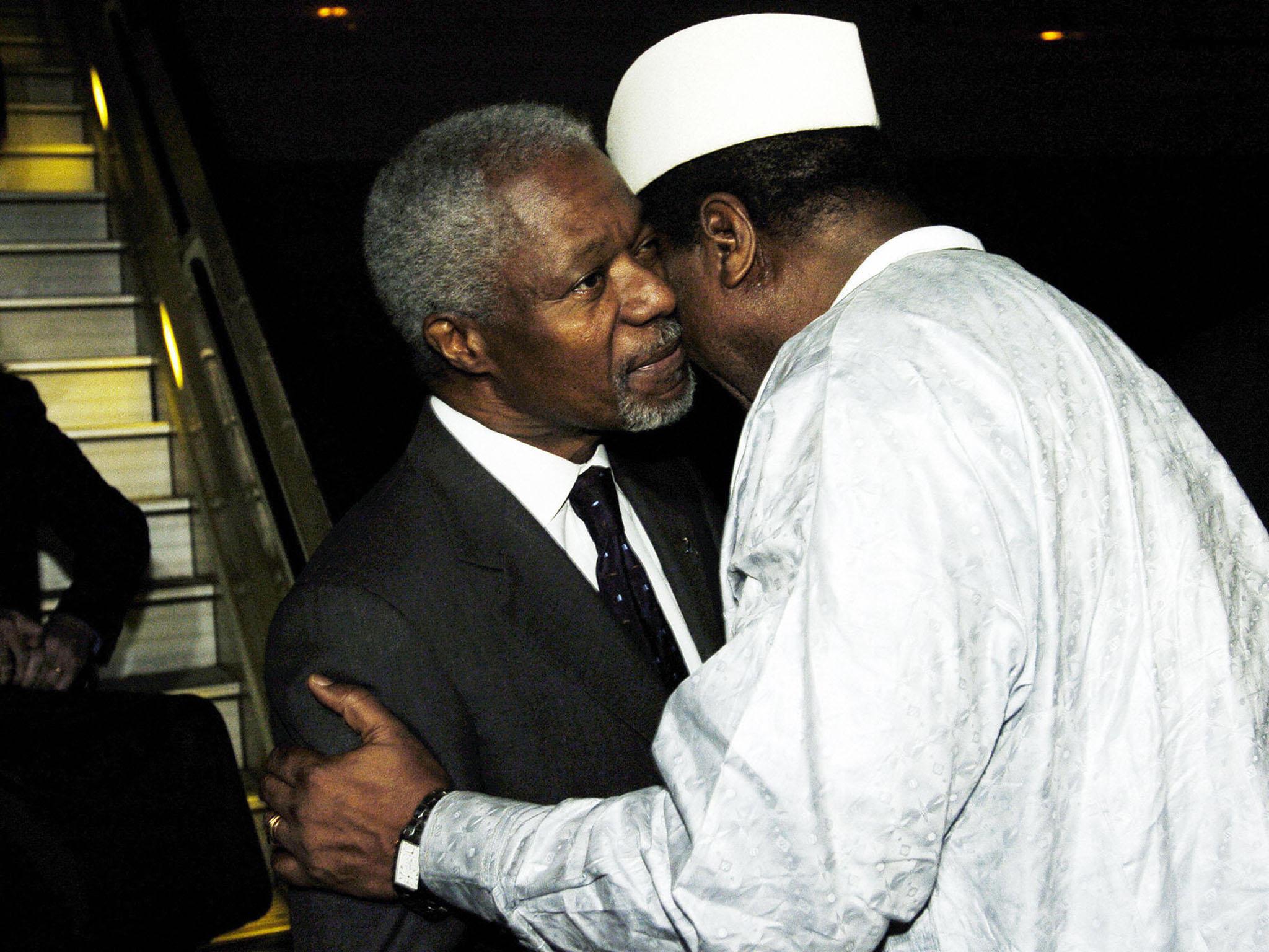 In 2005 Annan worked with the Sudanese government to accept a transfer of power from the African Union peacekeeping mission to a UN one