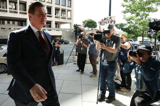 Former Trump campaign manager Paul Manafort arrives at the E. Barrett Prettyman U.S. Courthouse for a hearing