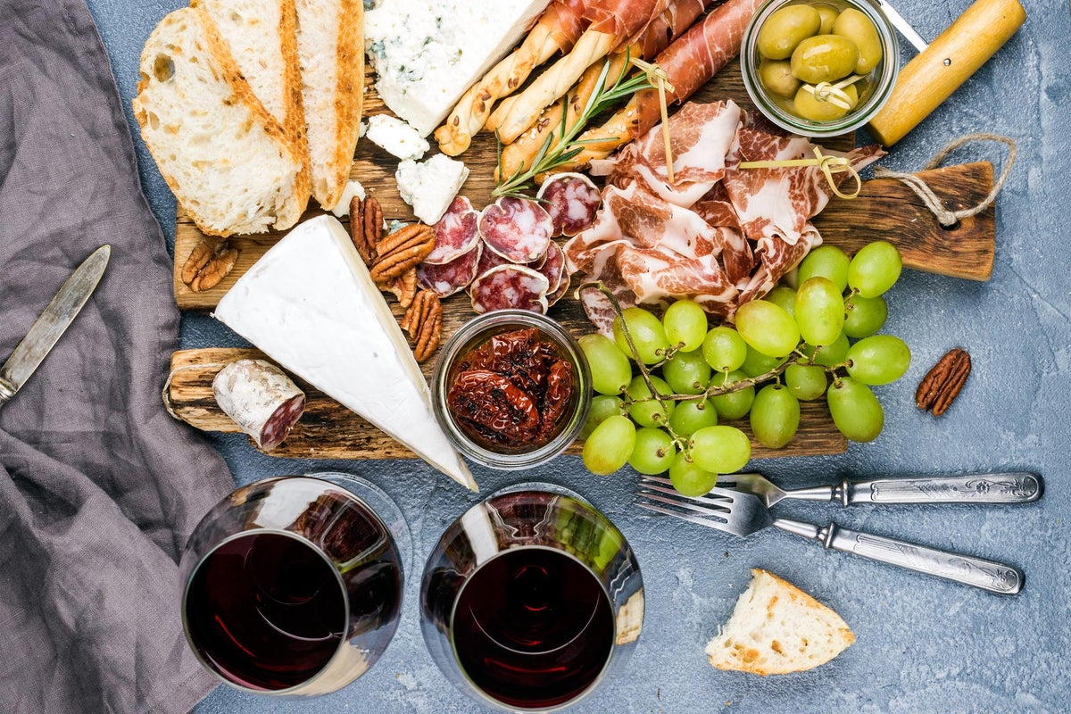 Weight loss jabs encourage shoppers to swap meals for snacks