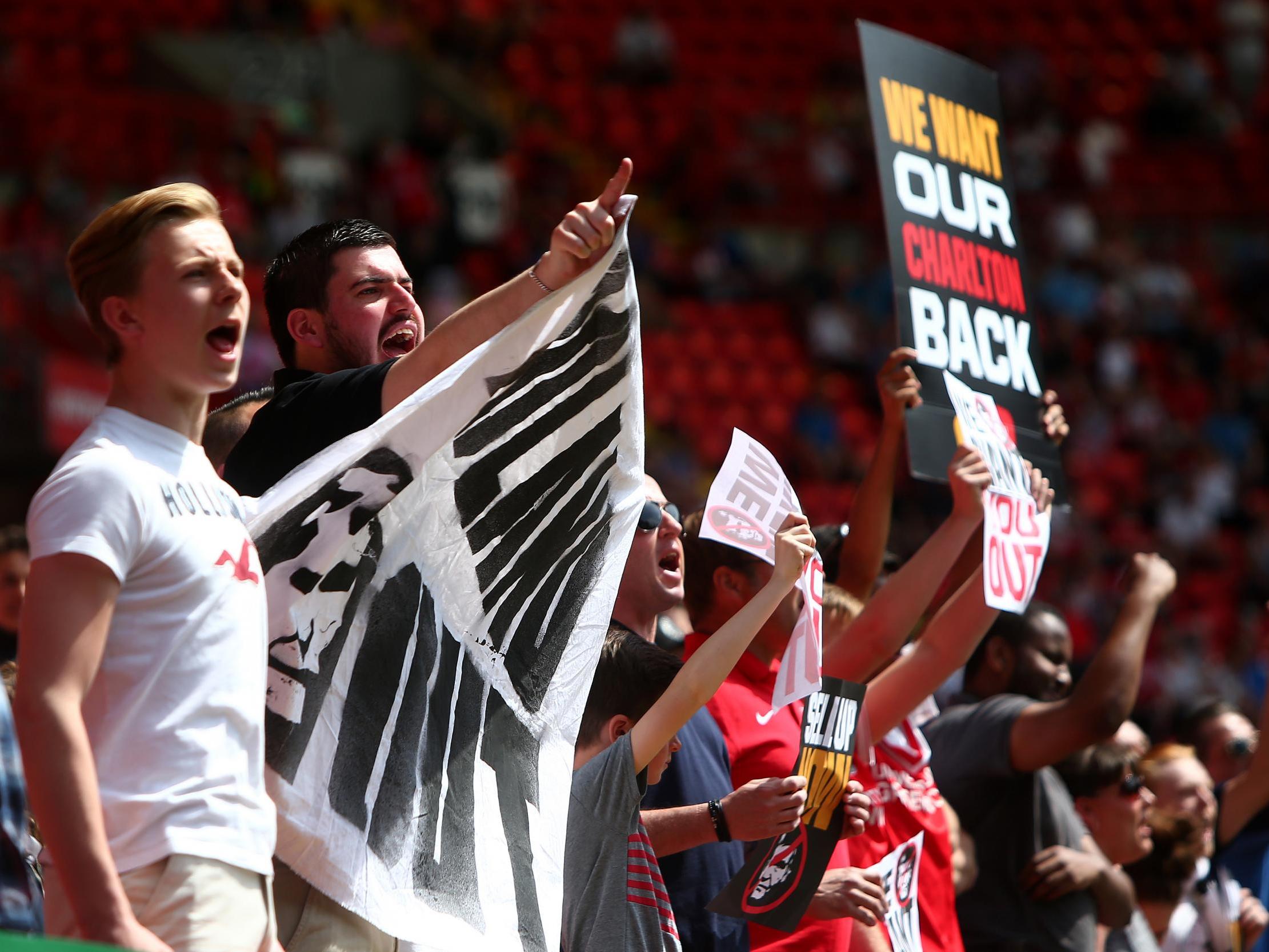 Charlton fans protest the ownership of Roland Duchatelet